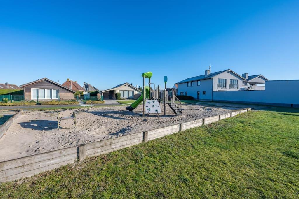Bungalow De Strandjutter 8 Persons Middelkerke Exterior photo